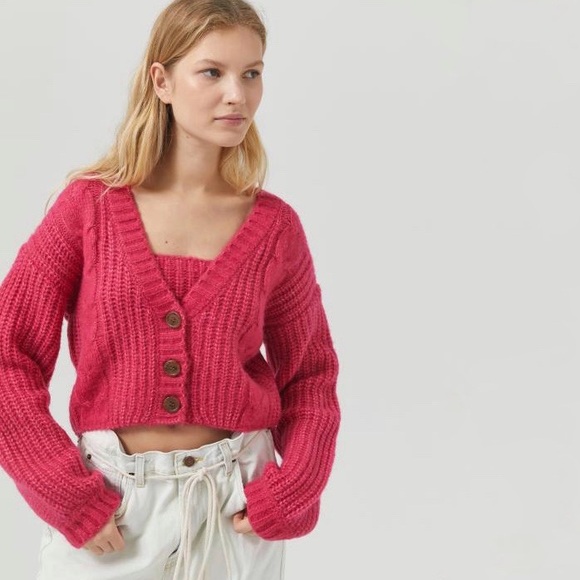 pink cardigan urban outfitters
